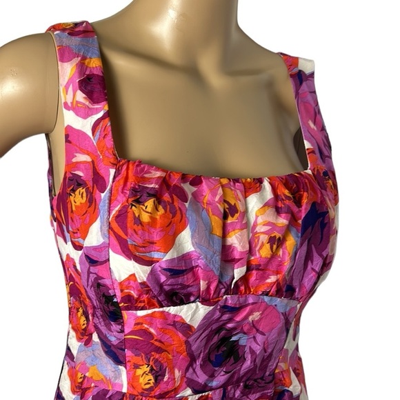 🇺🇸Nanette Lepore Silk floral lined dress .Square neck , ruching ,fit and flare - Picture 8 of 13